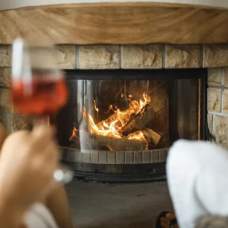 Otel Aja Warnemuende 4*