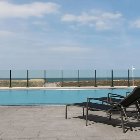 ホテル Aja Warnemuende 4*