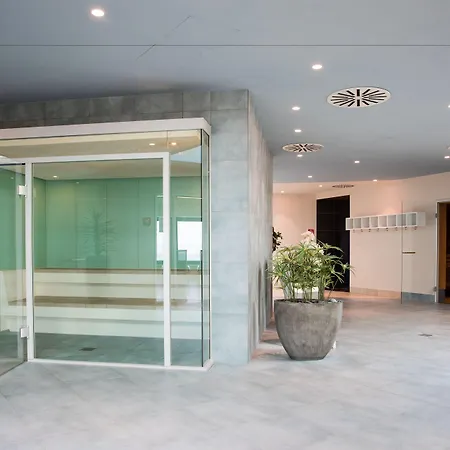 Aja Warnemuende 4* ロストック