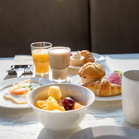 Szálloda Aja Warnemuende 4*