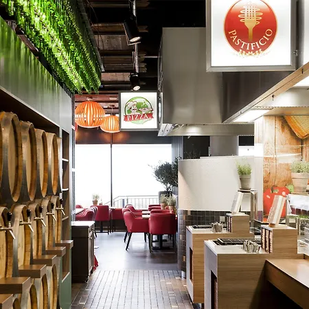 ホテル Aja Warnemuende ロストック