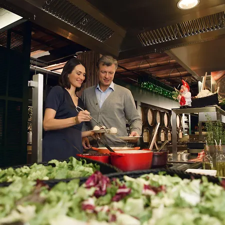 Otel Aja Warnemuende