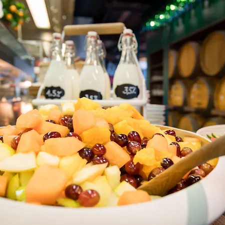 Aja Warnemuende 4* ロストック