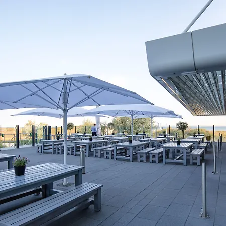 Aja Warnemuende Hotel 4*