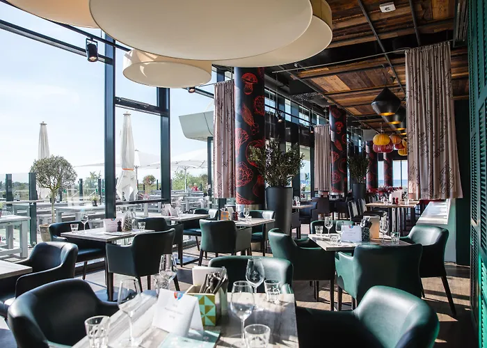 Hotel Aja Warnemuende 4*